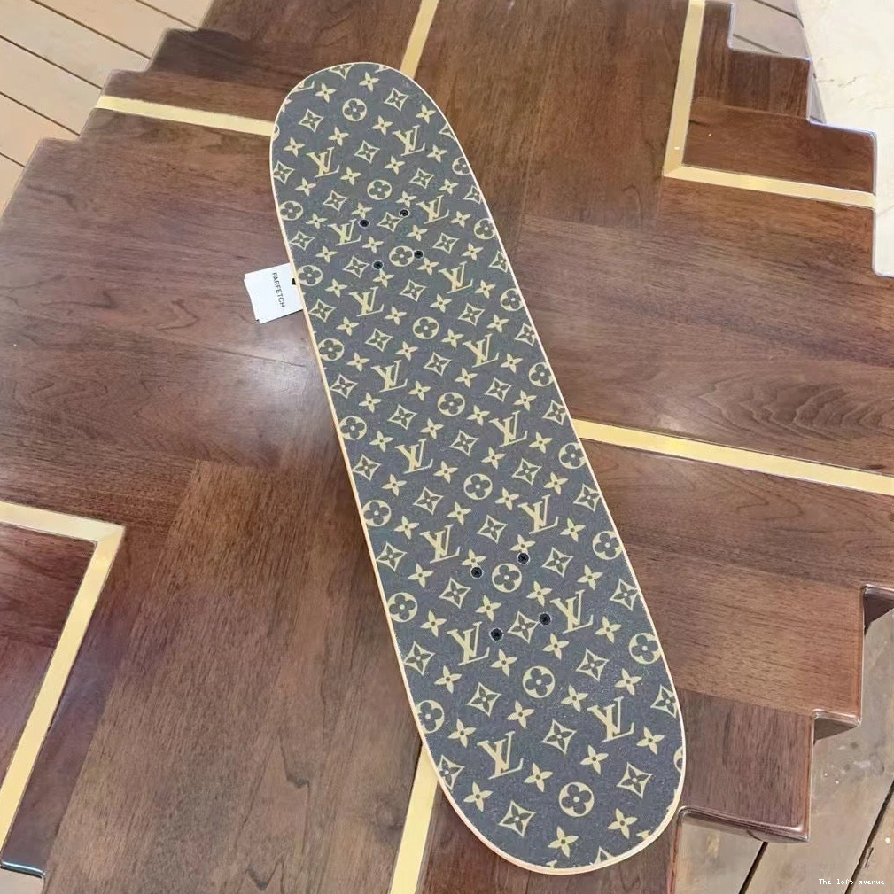 CUSTOM BROWN SKATEBOARD LV MONOGRAM 0813